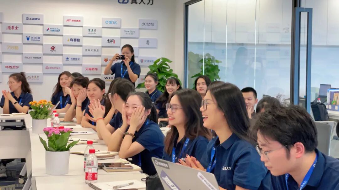 年度公益奖 | 穿越五年、数万小时的旅程 年度公益奖 | 穿越五年、数万小时的旅程