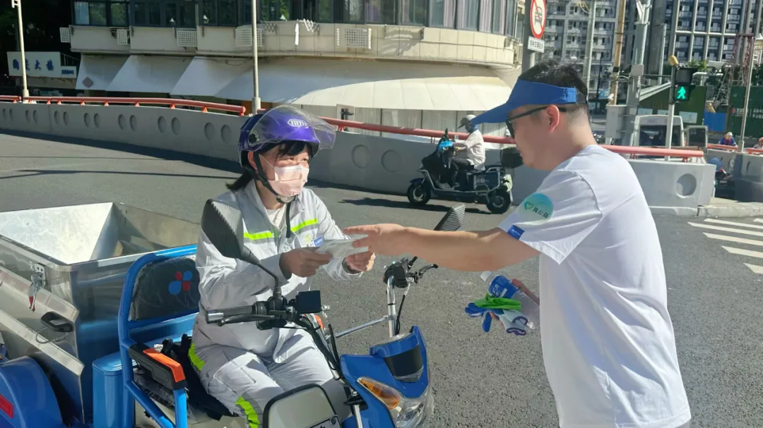 年度公益奖 | 穿越五年、数万小时的旅程 年度公益奖 | 穿越五年、数万小时的旅程